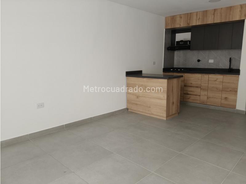 Penthouse Estilizado de 2 Alcobas en La Candelaria - 2