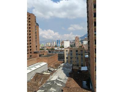 Apartaestudio en arriendo en La Candelaria, Medellín, 37 m² · foto 7 de 16
