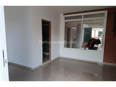 Casa en arriendo en El Tesoro, Medellín · foto 7 de 20