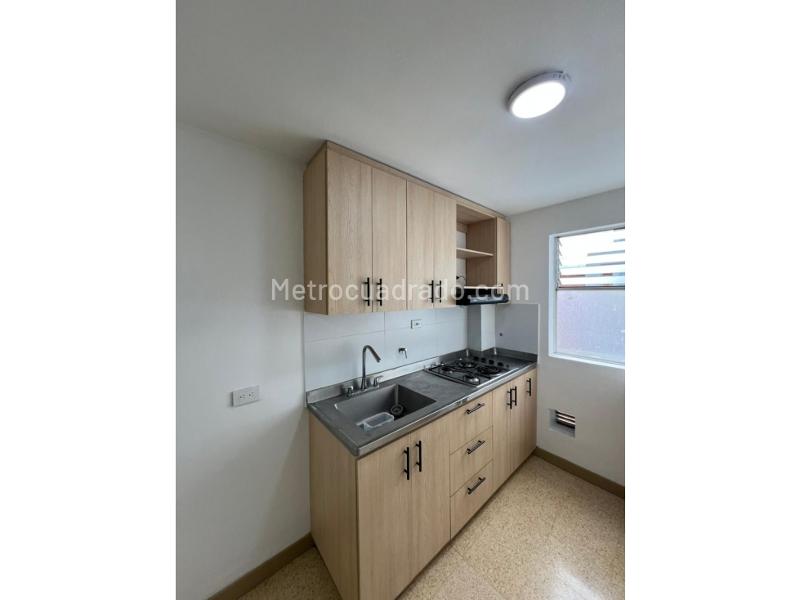 Charming 2BR Apartment in Laureles - 3