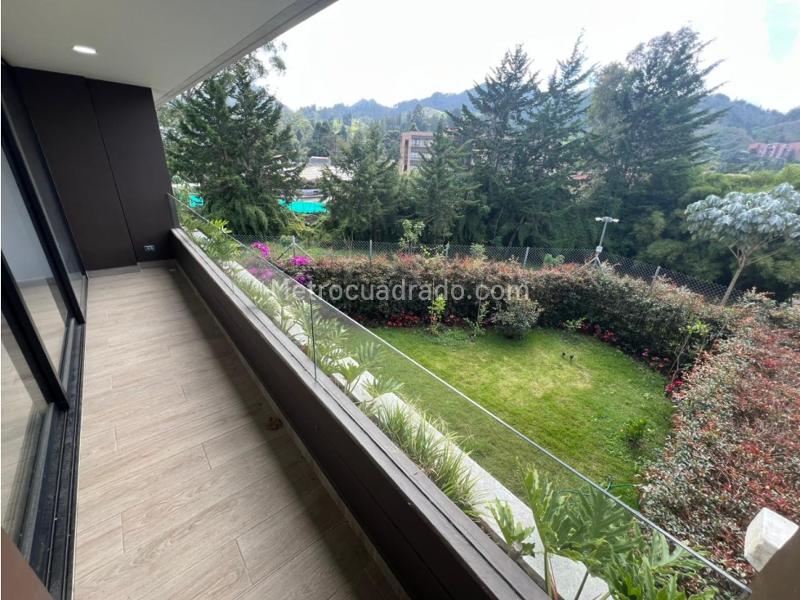 Apartamento moderno de 3 alcobas con balcón y vista en Via La Fe - 5