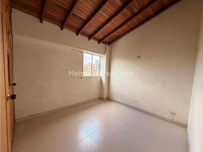 Apartamento de 3 alcobas en venta en Centro, Rionegro, 70 m² · foto 11 de 15