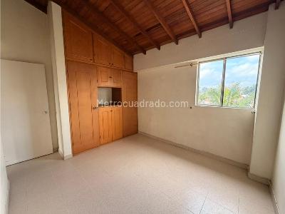 Apartamento de 3 alcobas en venta en Centro, Rionegro, 70 m² · foto 12 de 15