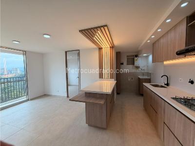 Apartamento de 2 alcobas en venta en El Porvenir, Rionegro, 47 m² · foto 2 de 18