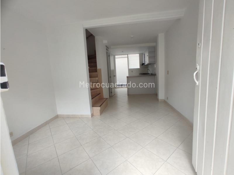 Casa de 3 Alcobas en San Antonio de Prado (El Vergel) - 3