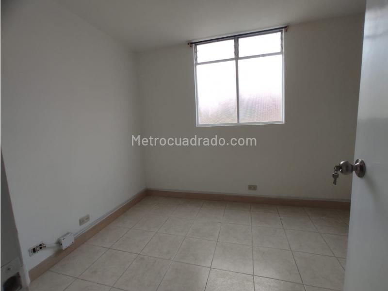 Casa de 3 Alcobas en San Antonio de Prado (El Vergel) - 9