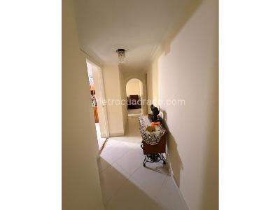 Apartamento en venta en El Poblado, Medellín · foto 8 de 20