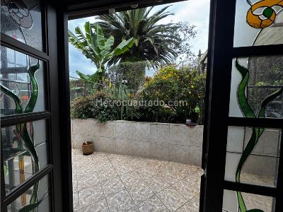 Casa de 3 alcobas en venta en Cuatro Esquinas, Rionegro, 212 m² · foto 8 de 20