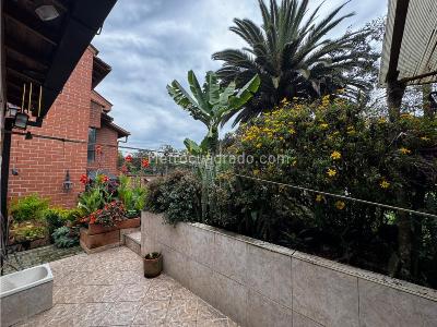 Casa de 3 alcobas en venta en Cuatro Esquinas, Rionegro, 212 m² · foto 9 de 20
