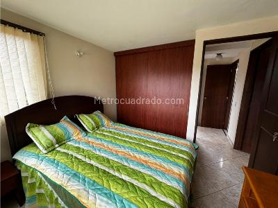 Casa de 3 alcobas en venta en Cuatro Esquinas, Rionegro, 212 m² · foto 12 de 20