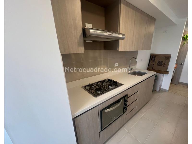 3BR Apartment in San Nicolas (78 m²) - 3