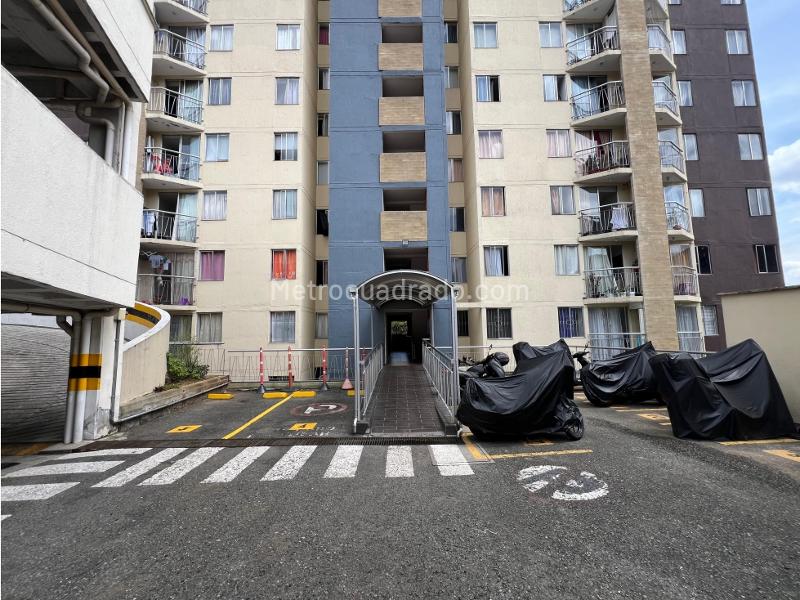 2BR Apartment for Rent in La Milagrosa (40 m²) - 2