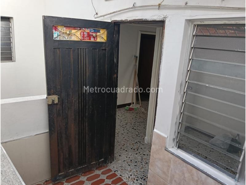 Apartamento de 3 Alcobas en Boston con Balcón - 6