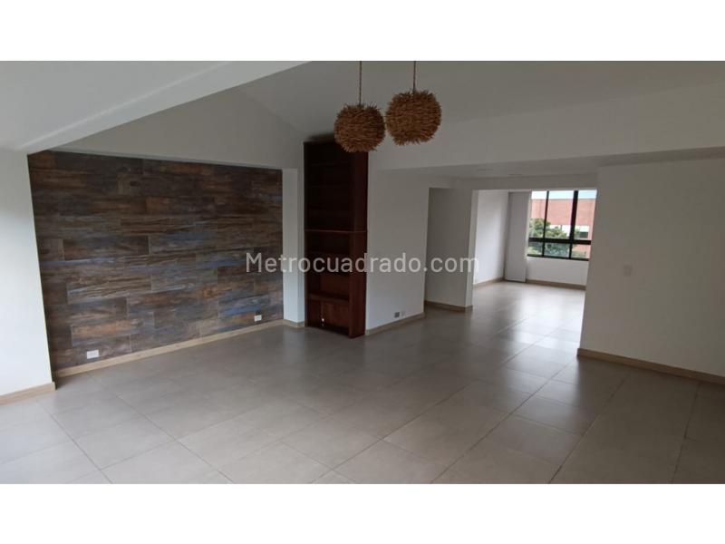Functional 4BR Apartment in Poblado - 4