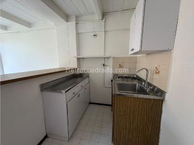 Apartaestudio en arriendo en La Mota, Medellín, 28 m² · foto 4 de 14