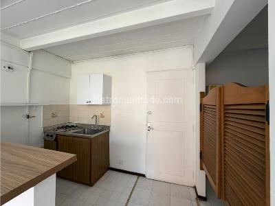 Apartaestudio en arriendo en La Mota, Medellín, 28 m² · foto 5 de 14