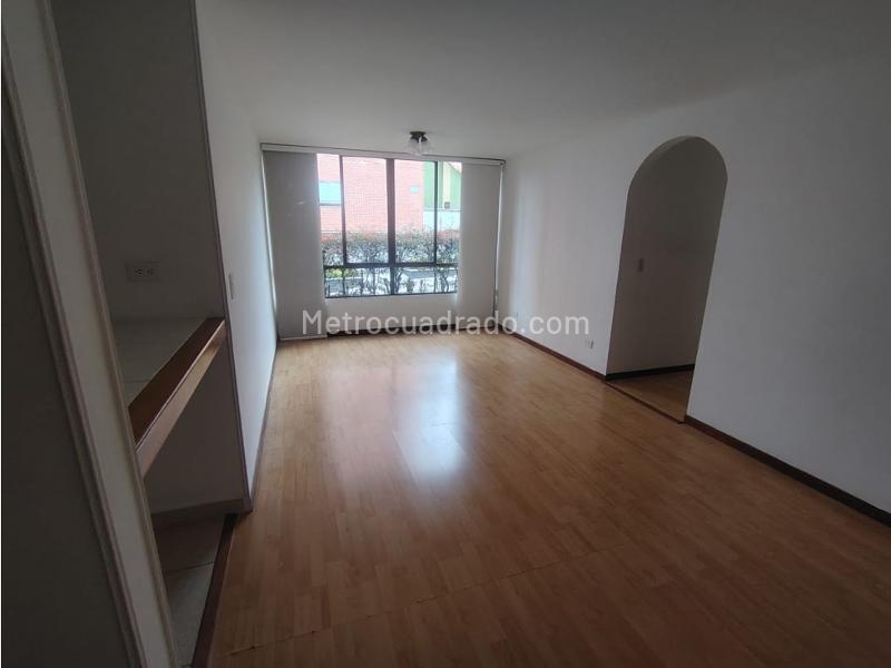 Apartamento de 3 Alcobas con Zona de Estudio en La Católica - 5
