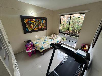 Apartamento en venta en Loma Del Escobero, Envigado · foto 10 de 20