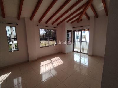 Casa de 4 alcobas en venta en Los Lagos, Rionegro, 171 m² · foto 2 de 20