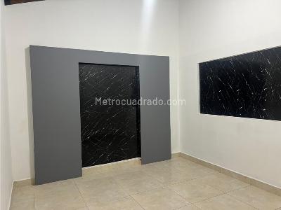 Casa de 5 alcobas en arriendo en Laureles, Medellín, 180 m² · foto 10 de 16