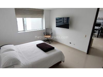 Apartamento de 2 alcobas en arriendo en El Poblado, Medellín, 128 m² · foto 14 de 20