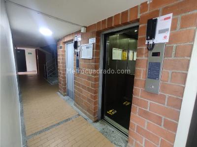 Apartamento en venta en San Antonio De Prado, Medellín · foto 9 de 20