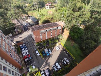 Apartamento en venta en San Antonio De Prado, Medellín · foto 13 de 20