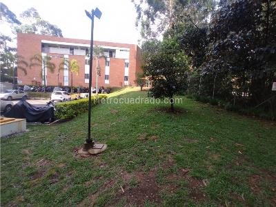 Apartamento en venta en San Antonio De Prado, Medellín · foto 14 de 20