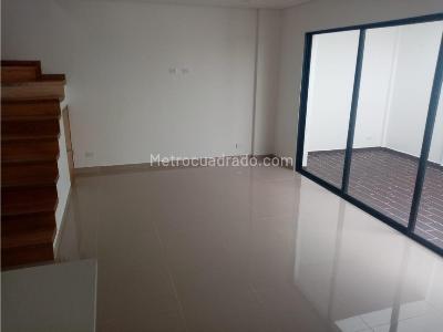 Casa de 4 alcobas en venta en San Antonio De Pereira, Rionegro, 165 m² · foto 3 de 8