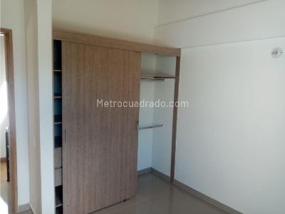 Casa de 4 alcobas en venta en San Antonio De Pereira, Rionegro, 165 m² · foto 6 de 8