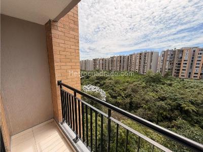 Apartamento de 2 alcobas en venta en Cimarronas, Rionegro, 45 m² · foto 4 de 18