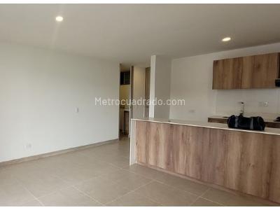 Apartamento en arriendo en Ciudad Del Rio, Medellín · foto 4 de 20