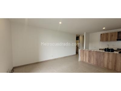 Apartamento en arriendo en Ciudad Del Rio, Medellín · foto 6 de 20