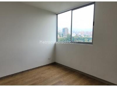 Apartamento en arriendo en Ciudad Del Rio, Medellín · foto 13 de 20