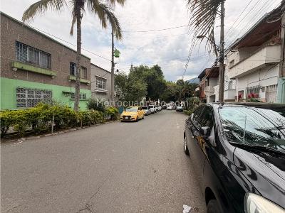 Casa de 5 alcobas en venta en Buenos Aires, Medellín, 248 m² · foto 2 de 20