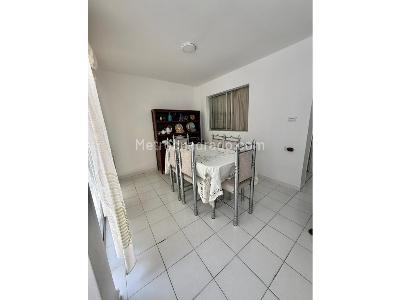 Casa de 4 alcobas en venta en Campo Valdes, Medellín, 96 m² · foto 5 de 20