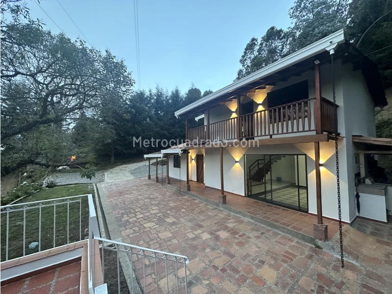 3BR House in Santa Elena (250 m²) - 3