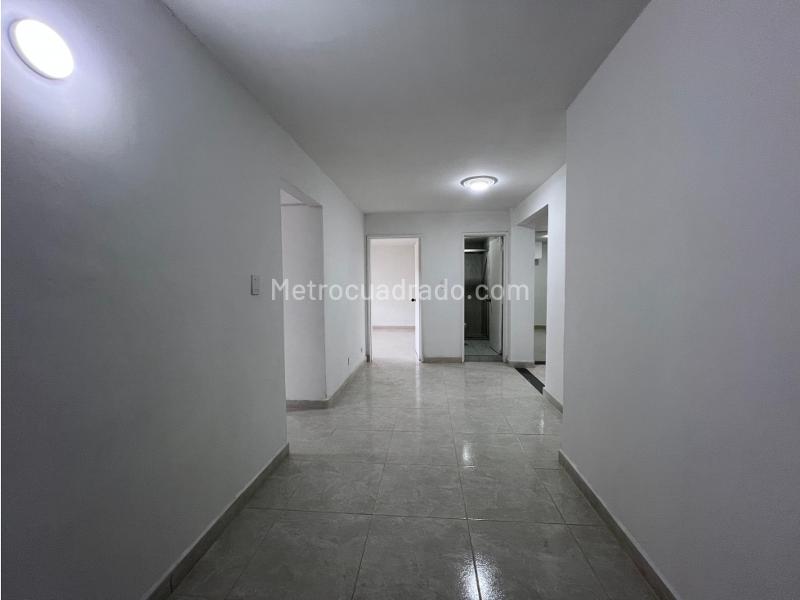 Local Comercial en Arriendo, Los Colores, Medellín - Vista 5