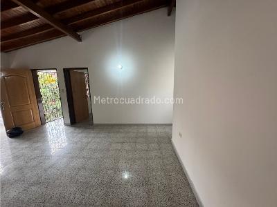 Apartamento en arriendo en Los Colores, Medellín · foto 7 de 15