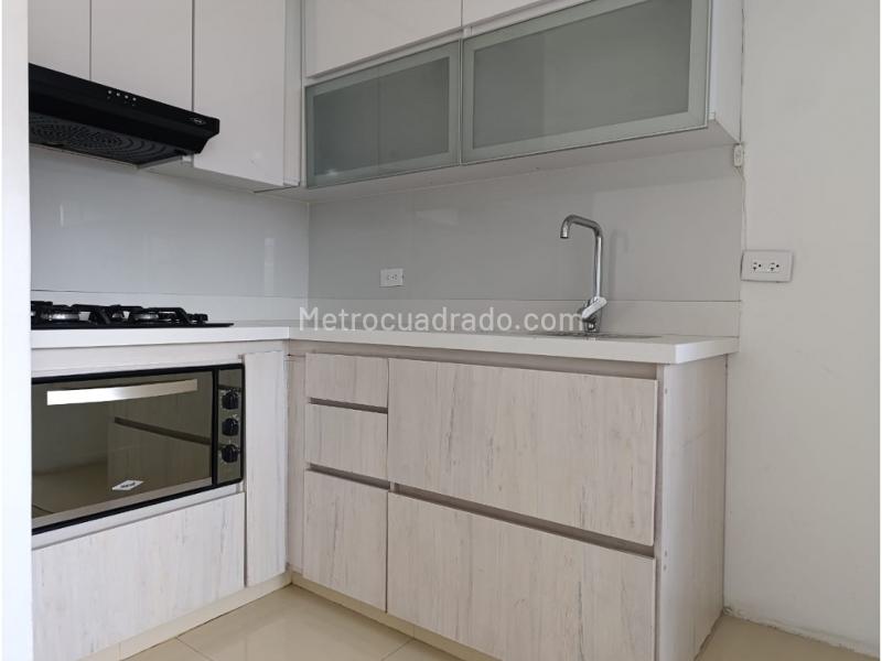 Piso – Bello - Vista 5