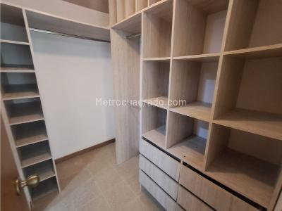 Apartamento de 2 alcobas en arriendo en El Poblado, Medellín, 78 m² · foto 11 de 15