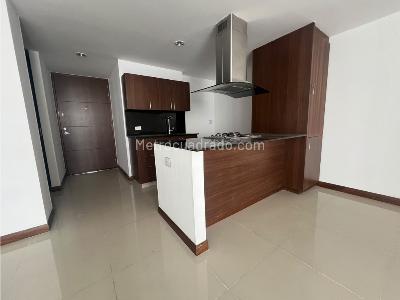 Apartamento de 2 alcobas en arriendo en Loma Del Indio, Medellín, 65 m² · foto 4 de 20
