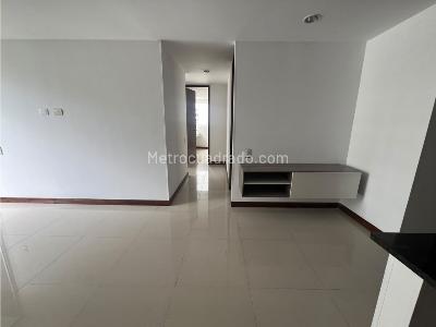 Apartamento de 2 alcobas en arriendo en Loma Del Indio, Medellín, 65 m² · foto 9 de 20