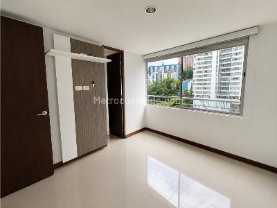 Apartamento de 2 alcobas en arriendo en Loma Del Indio, Medellín, 65 m² · foto 14 de 20