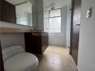 Apartamento de 2 alcobas en arriendo en Loma Del Indio, Medellín, 65 m² · foto 18 de 20