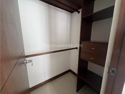Apartamento de 2 alcobas en arriendo en Loma Del Indio, Medellín, 65 m² · foto 19 de 20