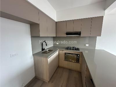 Apartamento de 3 alcobas en arriendo en Ciudad Del Rio, Medellín, 92 m² · foto 2 de 16