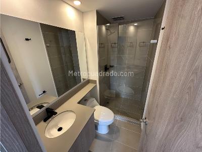 Apartamento de 3 alcobas en arriendo en Ciudad Del Rio, Medellín, 92 m² · foto 8 de 16