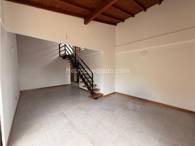 Piso – Envigado, La Mina, Valle de Aburrá - Más