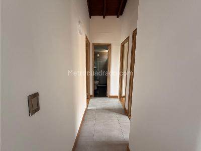 Apartamento en venta en Loma Del Escobero, Envigado · foto 10 de 20